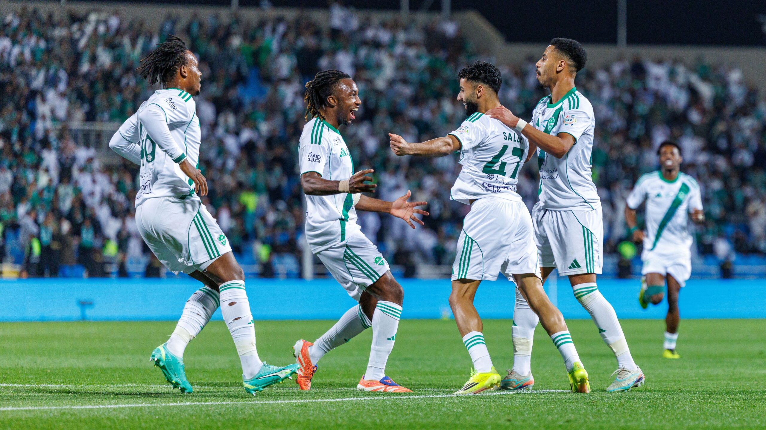 قنوات بث مباراة الدرعية والأهلي في دوري روشن السعودي 2026-2027 وكيفية المشاهدة عبر الإنترنت