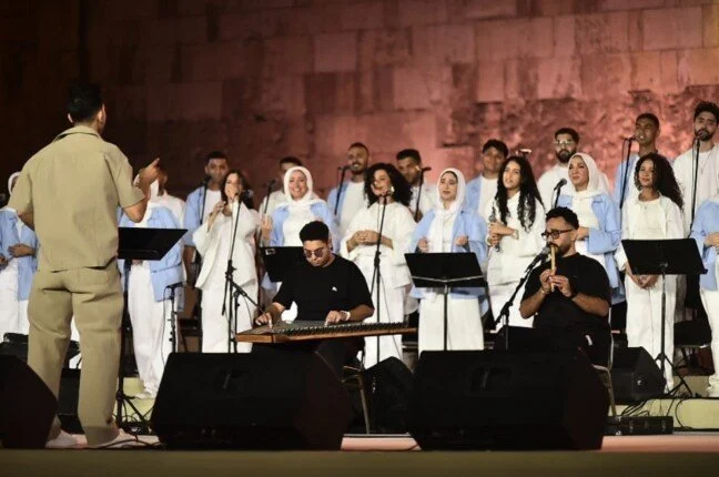 كورال أون يحيي أغاني أم كلثوم وعمرو دياب وأحمد سعد في تاسع ليالي مهرجان القلعة 2026