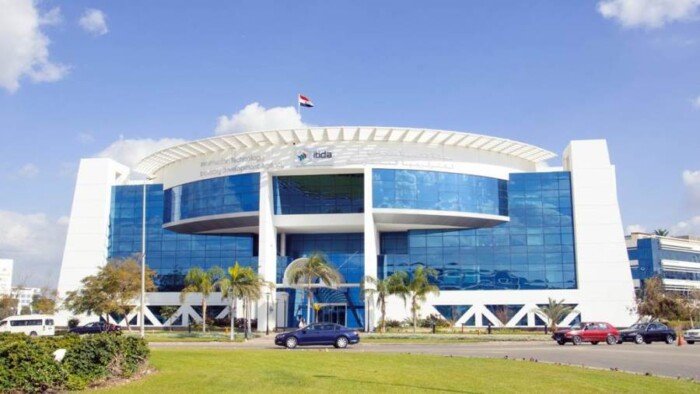 كيفية التقديم في دبلومات المعهد القومي للاتصالات NTI والشروط والمسارات المتاحة