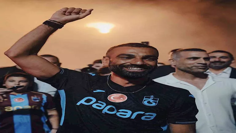 محمد صلاح يسجل أحد عشر هدفا قبل ظهوره الأول ويثبت تفوقه على حراس الدوري التركي