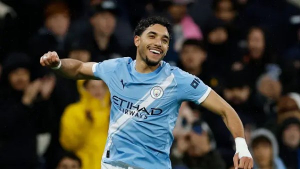مرموش يختار تشكيلته العربية المفضلة في الدوري الإنجليزي ويكشف طموحه مع منتخب مصر