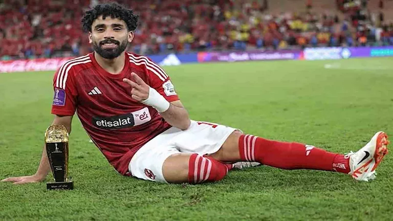 مصراوي يكشف عن تفاصيل عرض الأهلي لتمديد عقد مروان عطية النادي يعرض على اللاعب تجديد عقده