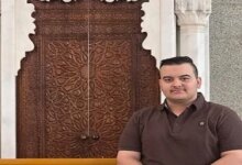 رؤية حديثة لدعم الطلبة عبد الله عباس مسيرة إرشادية تثمر عن نجاح 15 ألف طالب