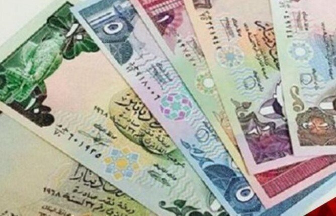 سعر الدينار الكويتي اليوم الاثنين 21 سبتمبر 2026 يتراجع مقابل العملات الأجنبية