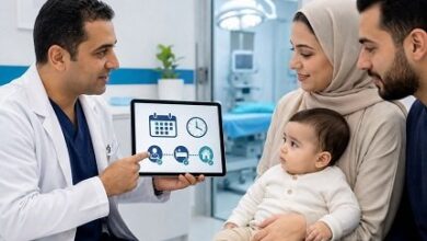 علامات خلقية عند المولود تستدعي الفحص تشمل الإحليل السفلي والخصية المعلقة