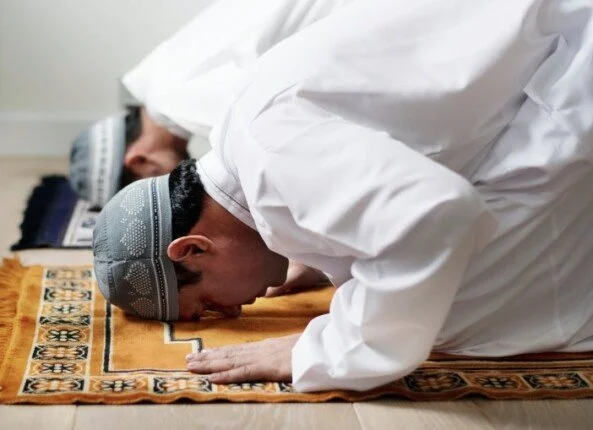 موعد أذان الفجر اليوم الأربعاء 9 سبتمبر 2026 وتفاصيل مواقيت الصلاة كاملة