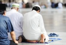 موعد أذان الفجر وتوقيتات الصلاة غدا السبت 19 سبتمبر 2026